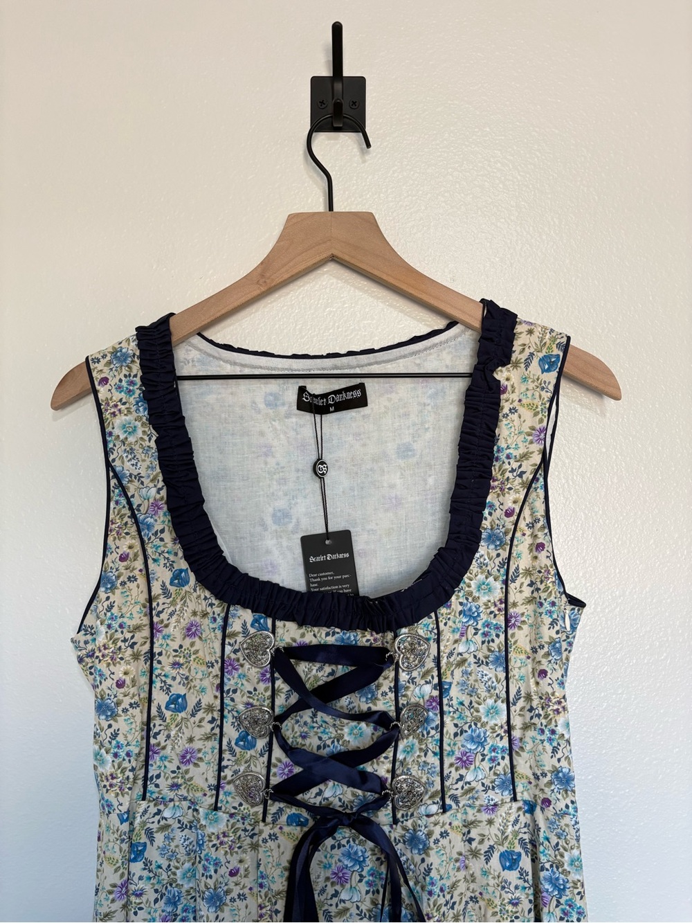 NWT Scarlett Darkness Floral Corset Sleeveless Fit & Flare Mini Dress Medium - Picture 3 of 9